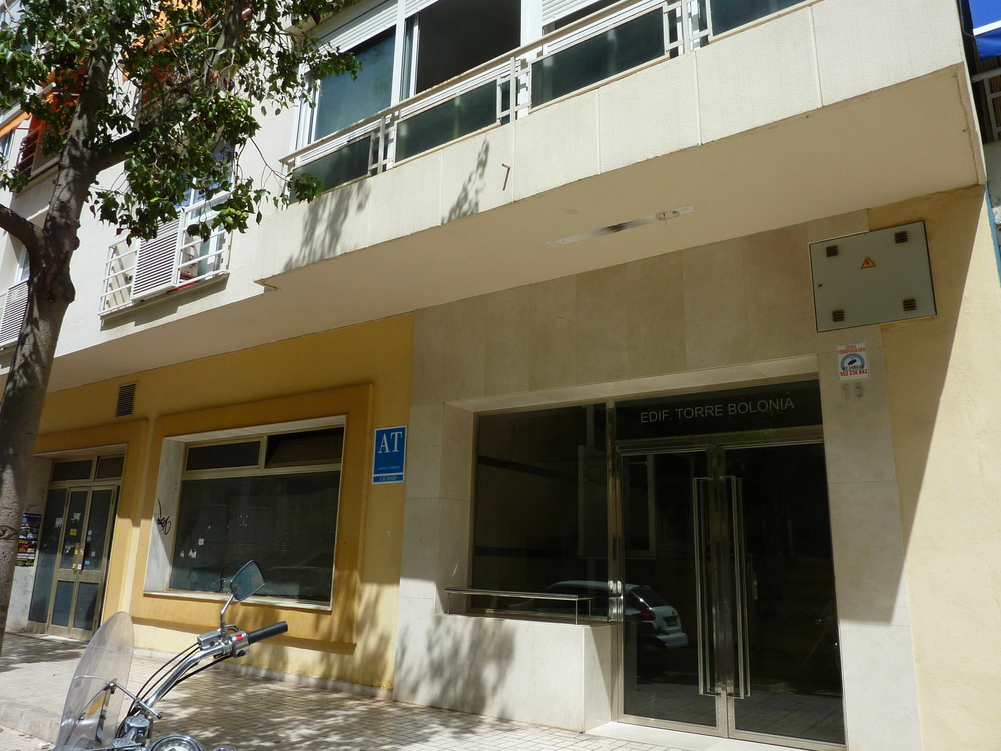 4Seasons San Nicolas Apartment Малага Экстерьер фото
