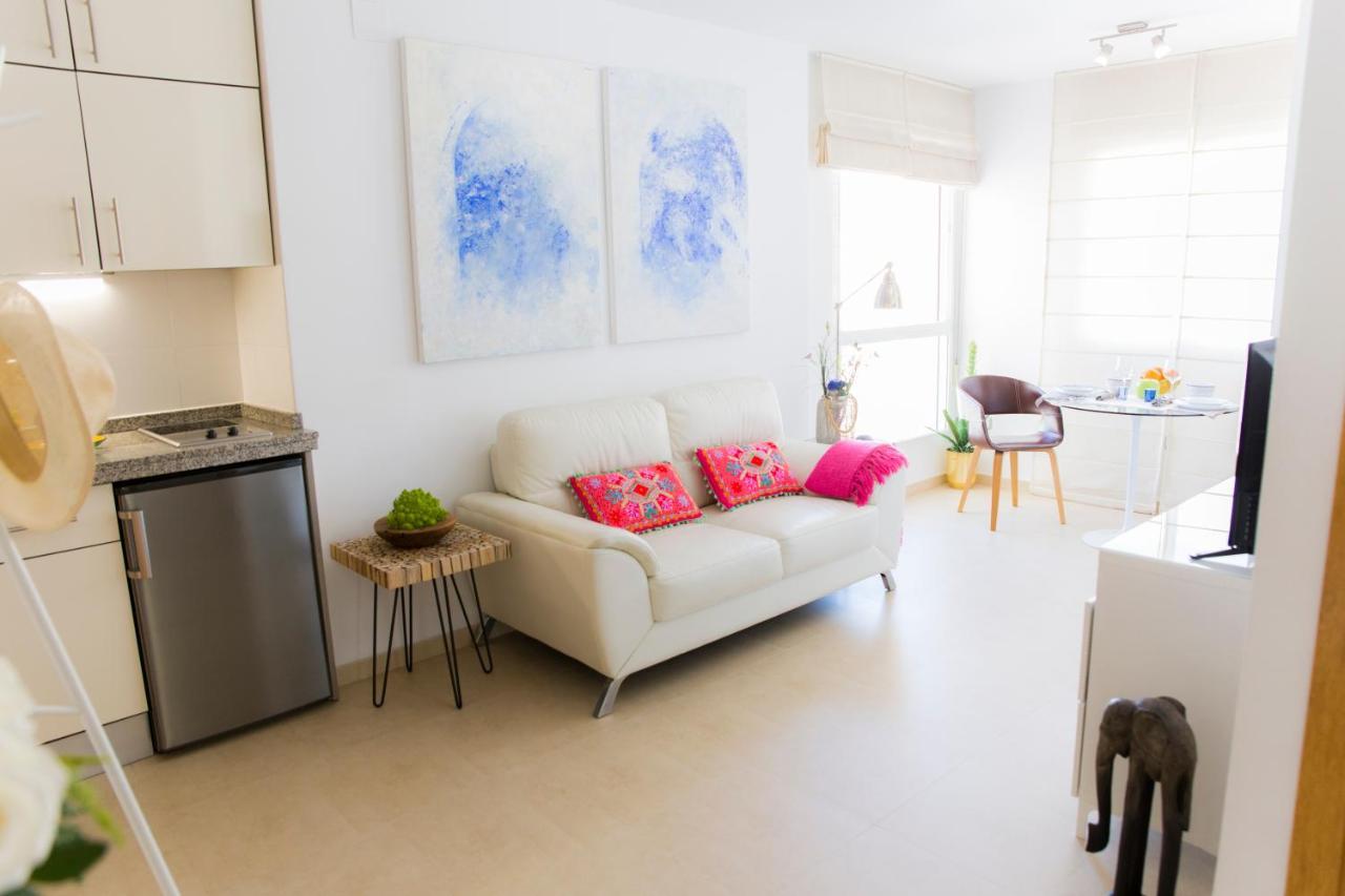4Seasons San Nicolas Apartment Малага Экстерьер фото