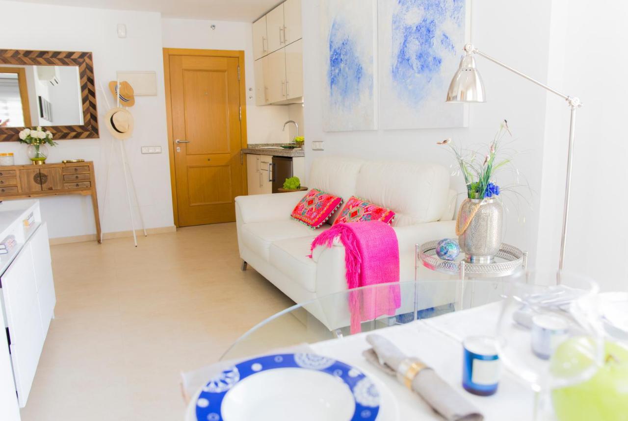 4Seasons San Nicolas Apartment Малага Экстерьер фото